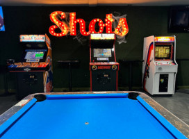 Longshots Sports Inc inside