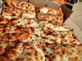 Little Caesars Pizza food