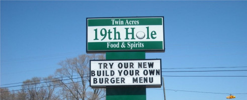 Twin Acres-19th Hole food