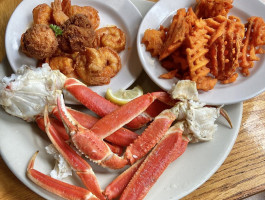 Hyman's Seafood inside