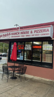 Express Ranch House Pizzeria inside