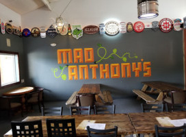 Mad Anthony's Taproom inside