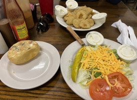 Lebleu's Landing Cajun food