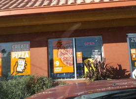 Little Caesars Pizza outside