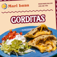 Mari Luna Mexican Grill food