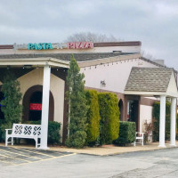 Joe’s Pasta -n- Pizza food