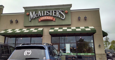 McAlister's Deli outside