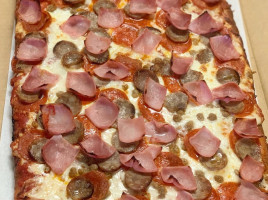 Vito's Pizzeria Of Pinehurst food