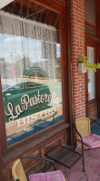 La Pastorella Bistro outside