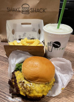 Shake Shack West Hartford food