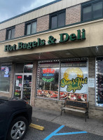 Sam's Bagels Deli Of Rochelle Park Phone Number, Reservations, Reviews outside