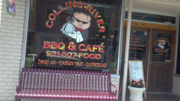 Collins River Bbq Cafe outside