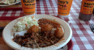 Buddy's -b-q food