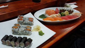 Kume Japanese Cuisine: Sushi Hibachi food