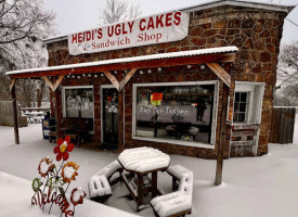 Heidi's Ugly Cakes And Sandwich Shop food