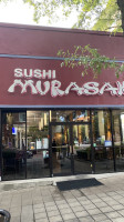 Sushi Murasaki outside