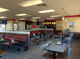 Hardee's inside