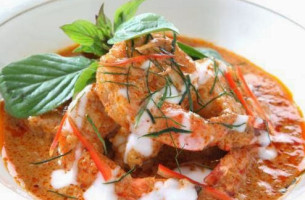 Benjarong Thai Cuisine food