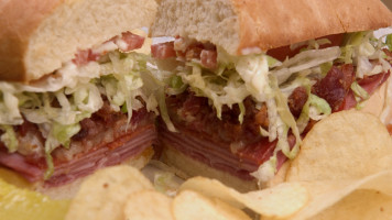 Giovanni's Pizza food