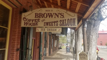 Brown's Coffee House outside