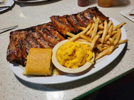 Park Avenue Bbq Grille food