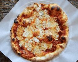 Pizzeria Limone food