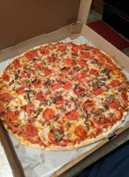 Romeo's Pizza food