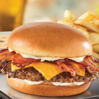 Red Robin Gourmet Burgers food