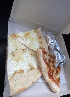 Mario's Pizza food