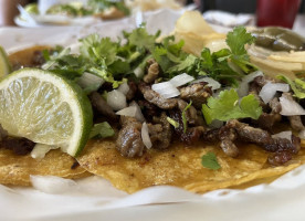 Losoya's Taqueria food