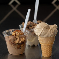 Nielsen's Frozen Custard food