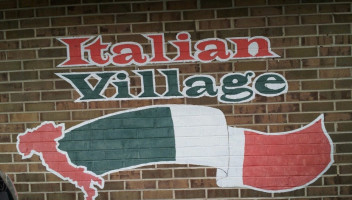 Italian Village Of Tazewell food