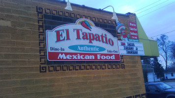 El Tapatio Authentic Mexican Restaurant Bar outside