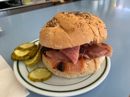 Mike's Famous Ham Place food