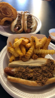 Lulu's Hotdogs food