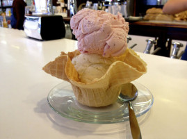 Goody's Soda Fountain food