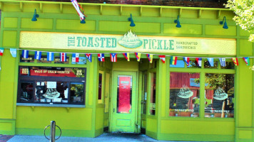 The Toasted Pickle Grand Haven food