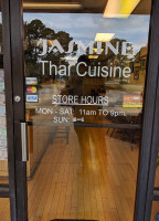 Jasmine Thai Cuisine food