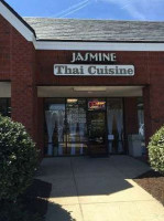 Jasmine Thai Cuisine outside