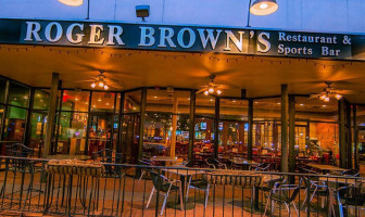 Roger Browns Restaurant And Sports Bar food