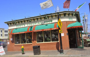 Tony's Colonial Food Store outside