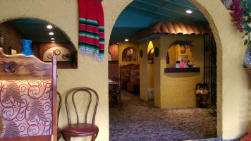 Los Amigos inside