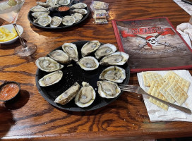 Red Pirate Family Grill Oyster food