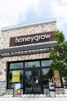 Honeygrow outside