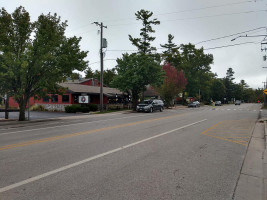 Leelanau Coffee Roasting Co outside