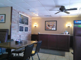 Maurizio's Pizza And inside