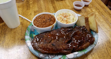 Big Woodys Bbq food