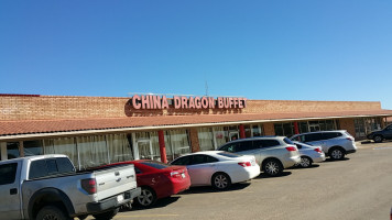 China Dragon outside