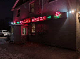 Roseland Apizza food