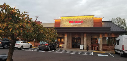 Outback Steakhouse Phone Number, Reservations, Reviews outside